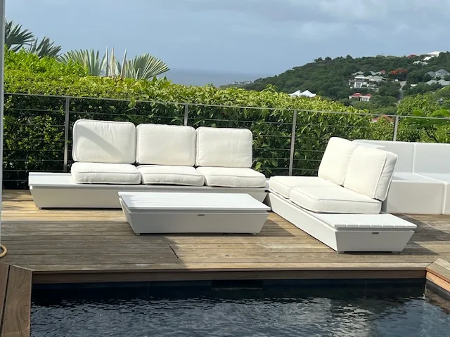 CANAPE EXTERIEUR/INTERIEUR